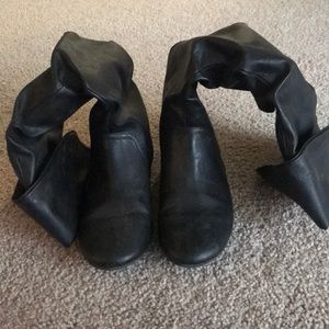 Never worn Calf high leather flat boots
